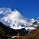 Đỉnh tuyết Ngọc Long