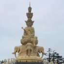 不弯的月亮