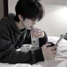 一杯黑色的咖啡