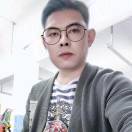 __没有背景丶只有背影