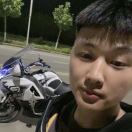 于新志
