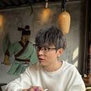 小偉