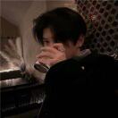 手持书，心存诗的头像-秀琴曲谱网