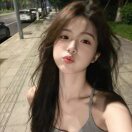 莓莓的头像-莓璃猫