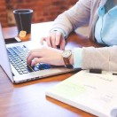 黑眼?的头像-Bloger