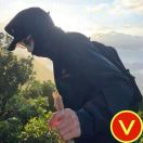 V