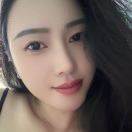 A《Mx.ME&U艾菲尔》品牌主理人微微